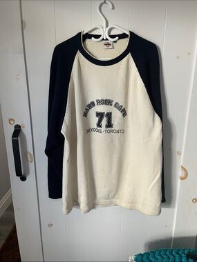 Hard Rock Cafe Two-Tone '71 Toronto Raglan Sweater - Cream & Navy Blue